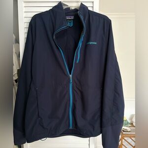 Patagonia Men's Dark Blue Performance Jacket EUC